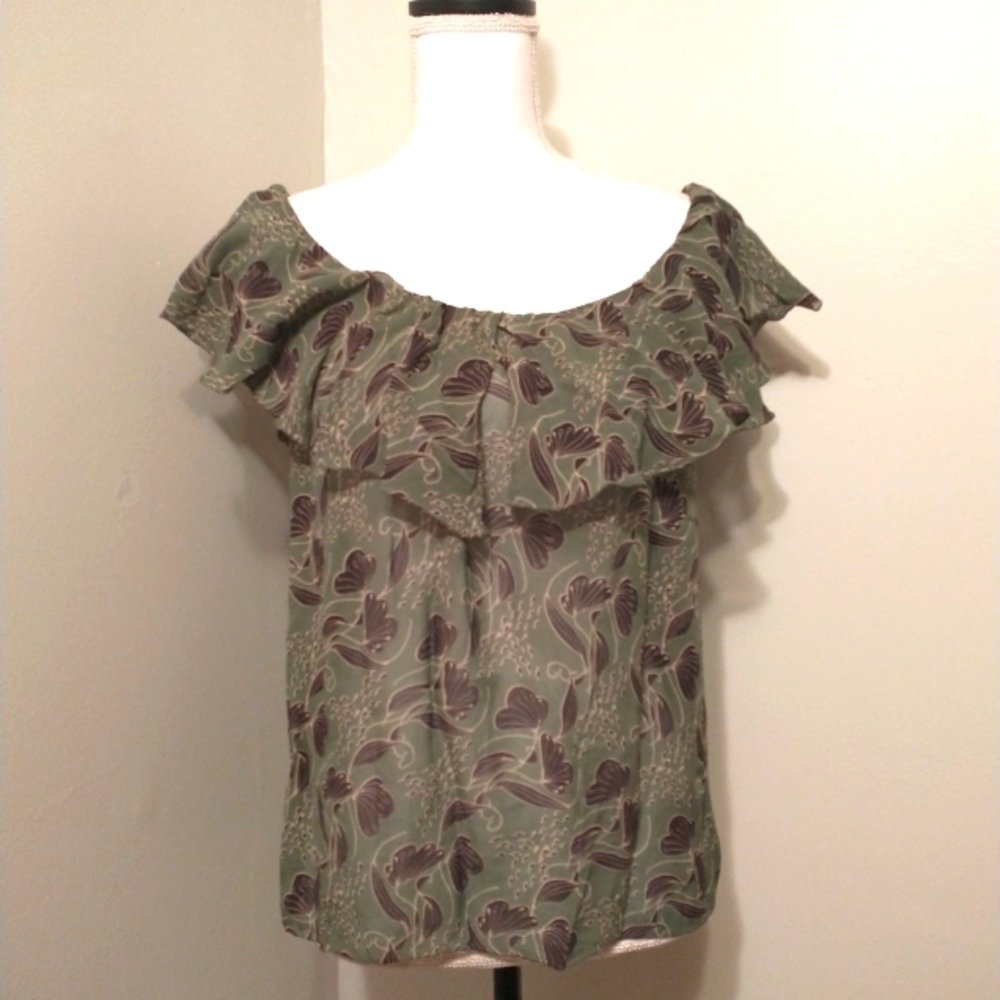 Silk Top Blouse Ruffle in Neck size M MSSP